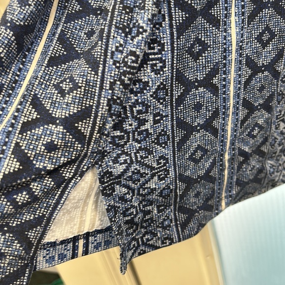 NEW & BEAUTIFUL JOAN VASS DRESS SIZE S - Picture 8 of 14